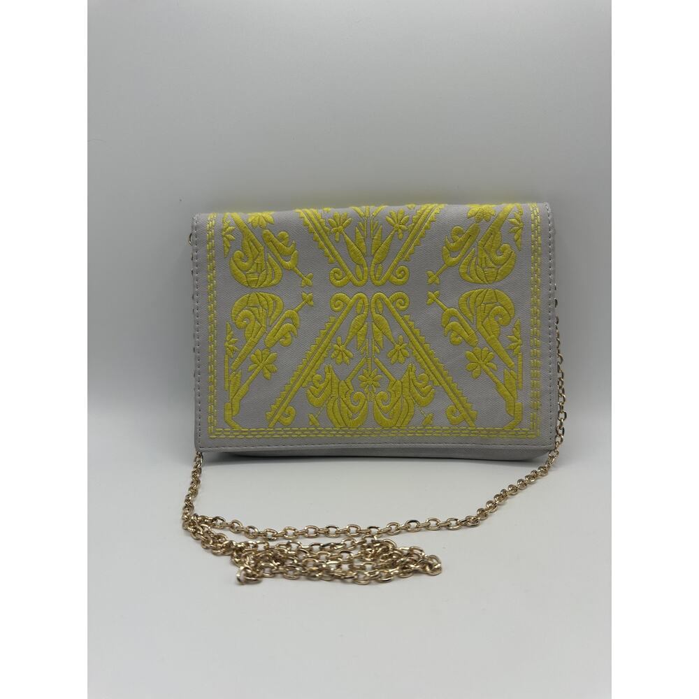 ✨ Urban Expressions Regina Vegan Clutch - Grey & Neon ✨